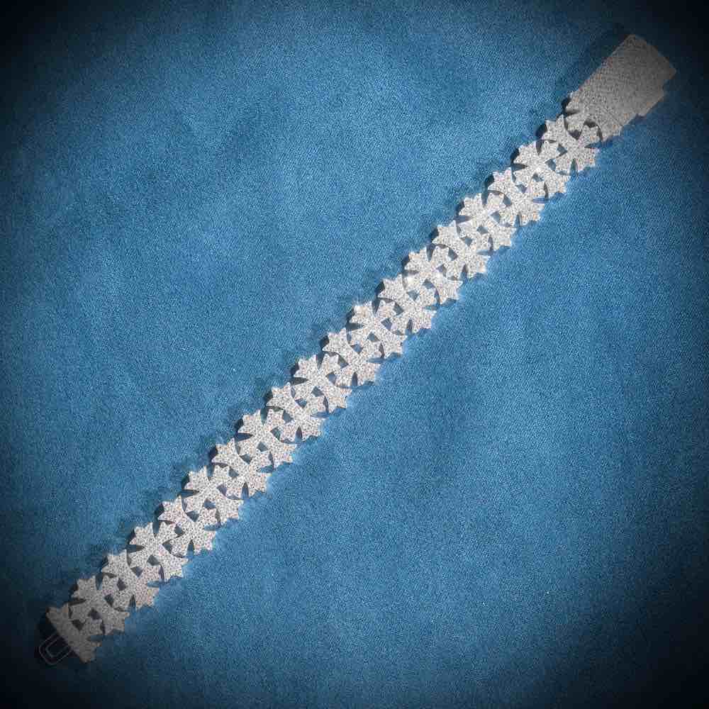 Cross Link Bracelet VVS1 Moissanite GRA Certified