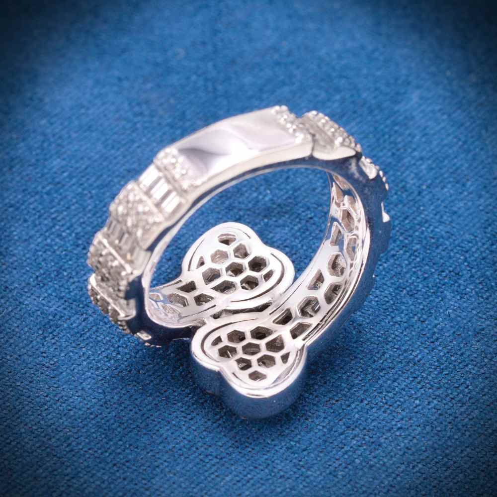 Split Heart Ring VVS1 Moissanite GRA Certified