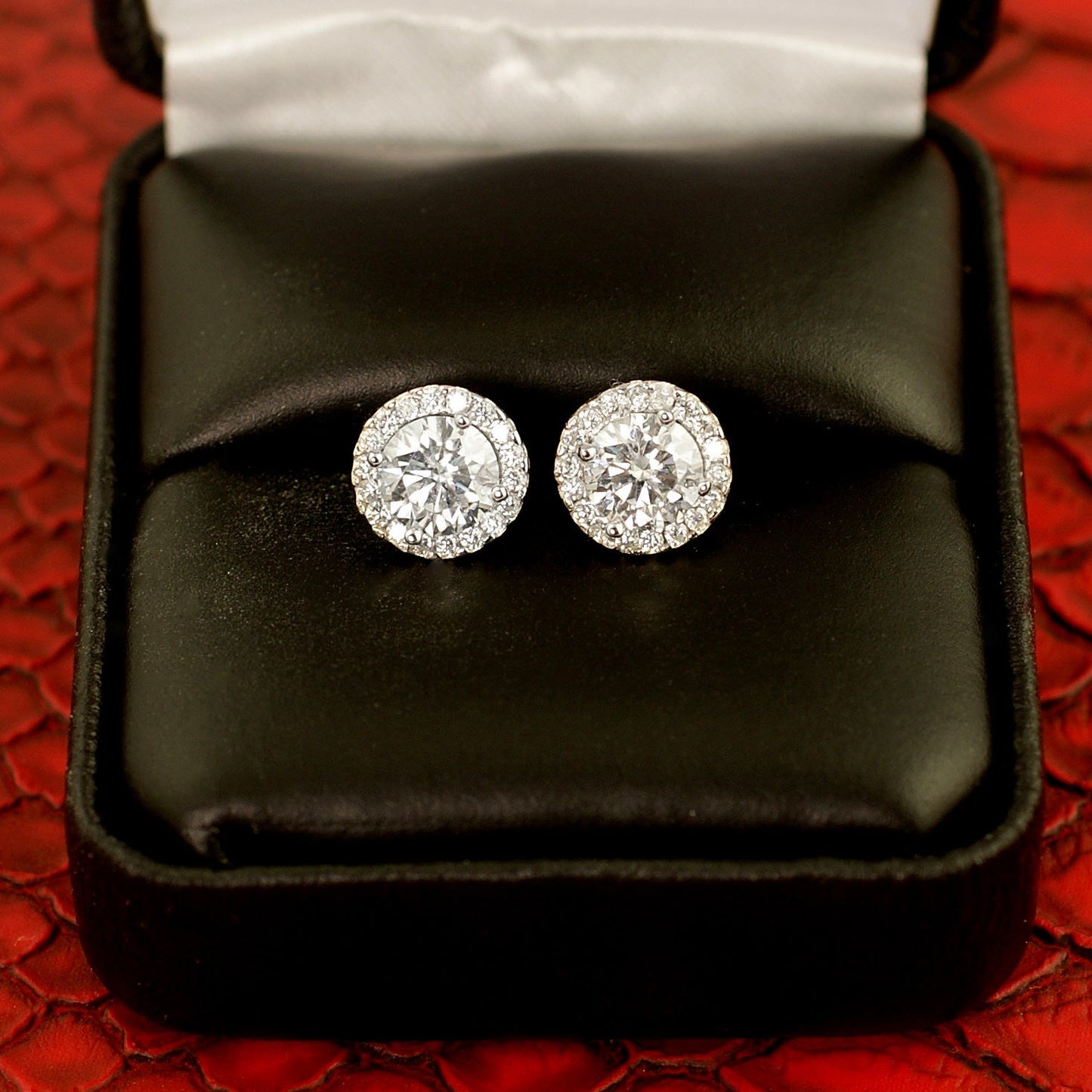 Round Halo Stud Earrings VVS1 Moissanite GRA Certified